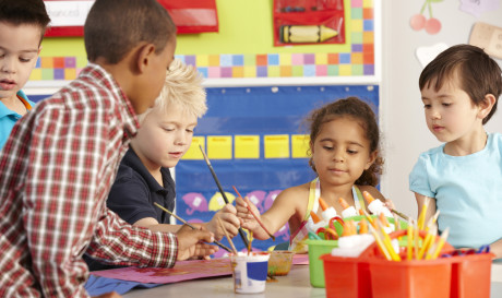 Time spent teaching art in kindergarten declined significantly between 1998 and 2010.